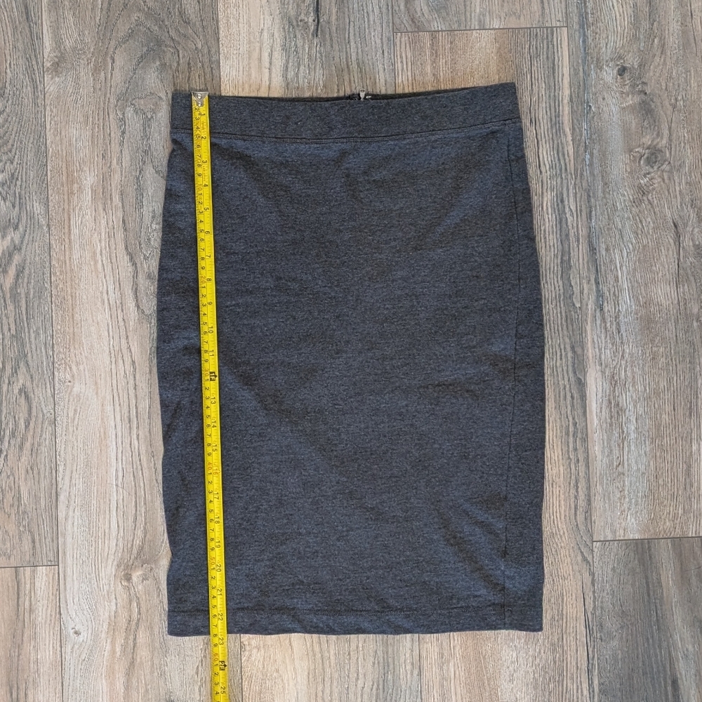 GAP Charcoal Pencil Skirt With Zipper Back 100% Cotton Women's Size Small - Picture 6 of 6